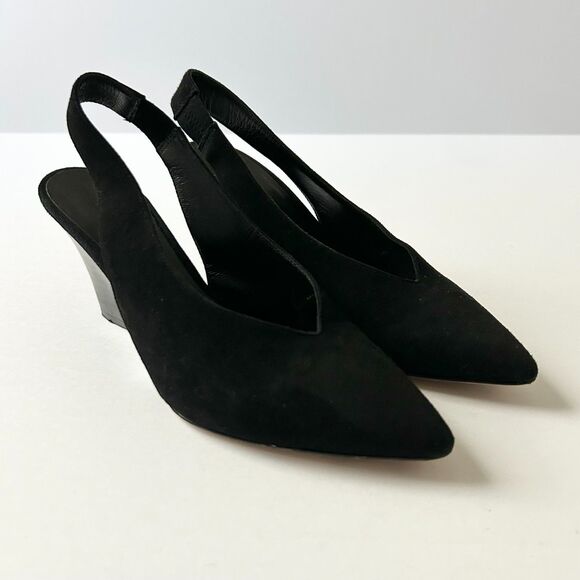 M. Gemi Pointed Toe Slingback Wedge Heel Pump in Black Suede Size 36 IT 6 US - Picture 1 of 8